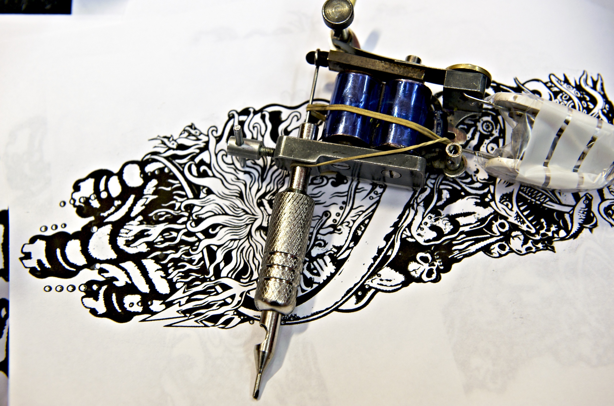 tattoo machine wallpaper hd,automotive design,design,illustration,art,automotive exterior