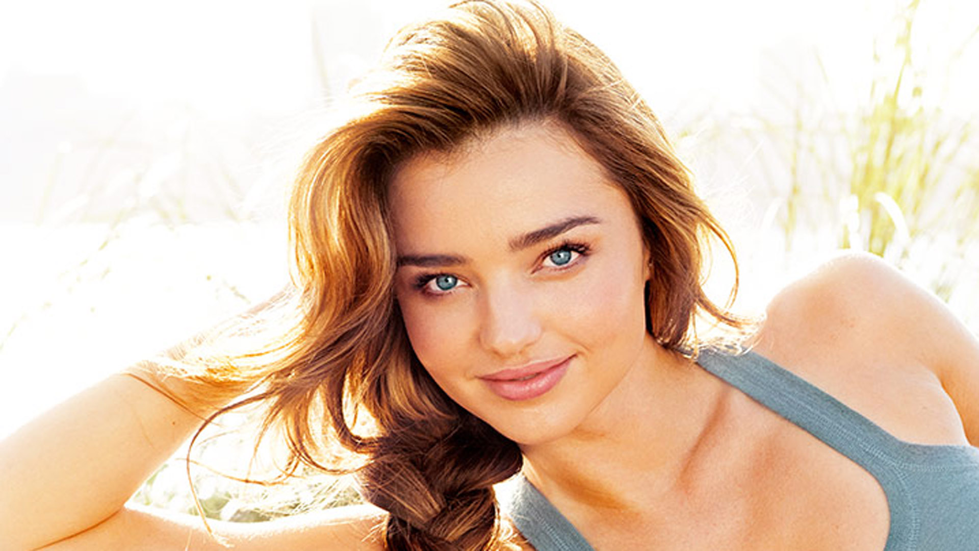 miranda kerr fonds d'écran hd,cheveux,visage,coiffure,beauté,sourcil