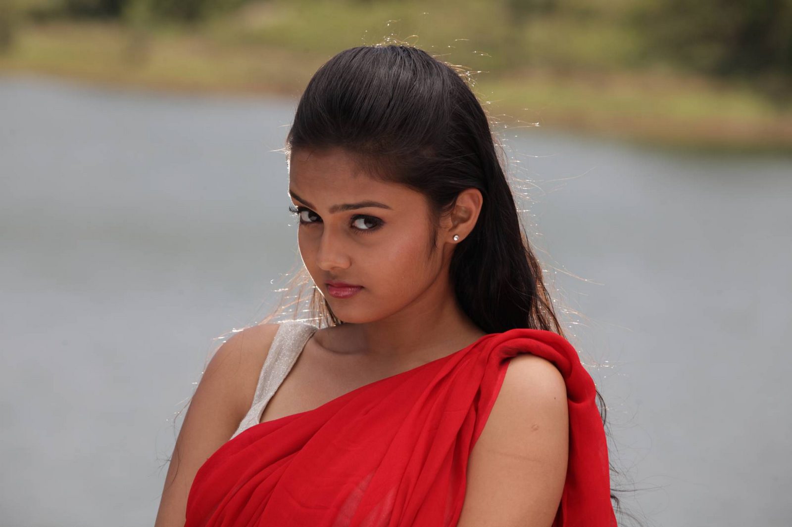 south heroine ke wallpaper,hair,photograph,beauty,hairstyle,photo shoot