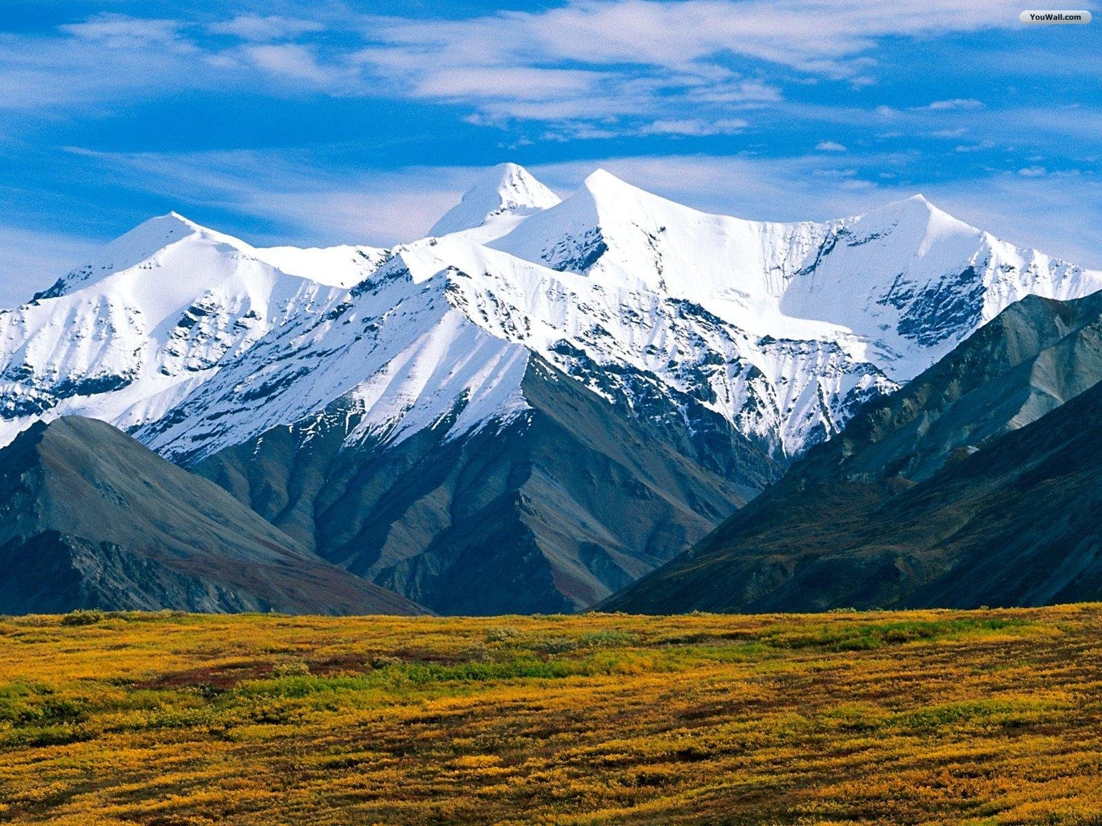 sfondi di montagna gratis,montagna,paesaggio naturale,catena montuosa,natura,cielo