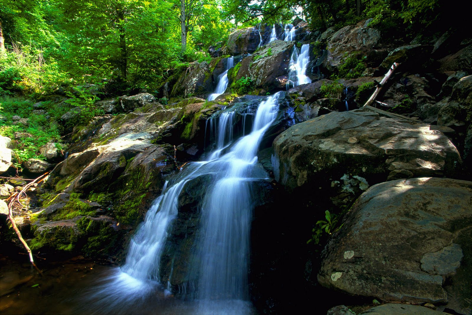 incredibile sfondo della schermata di blocco,cascata,risorse idriche,corpo d'acqua,paesaggio naturale,natura