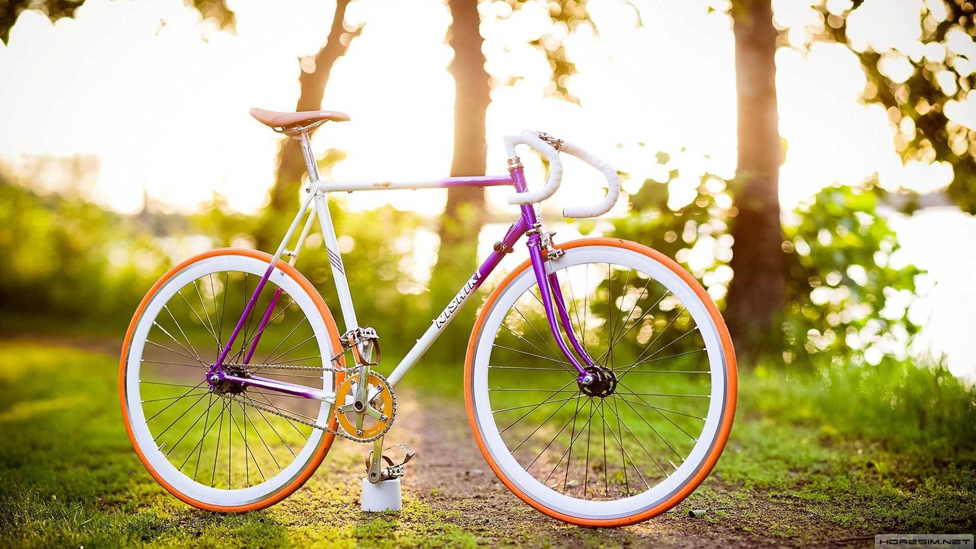 fondo de pantalla bisiklet,bicicleta,rueda de bicicleta,neumático de bicicleta,marco de bicicleta,manillar de bicicleta