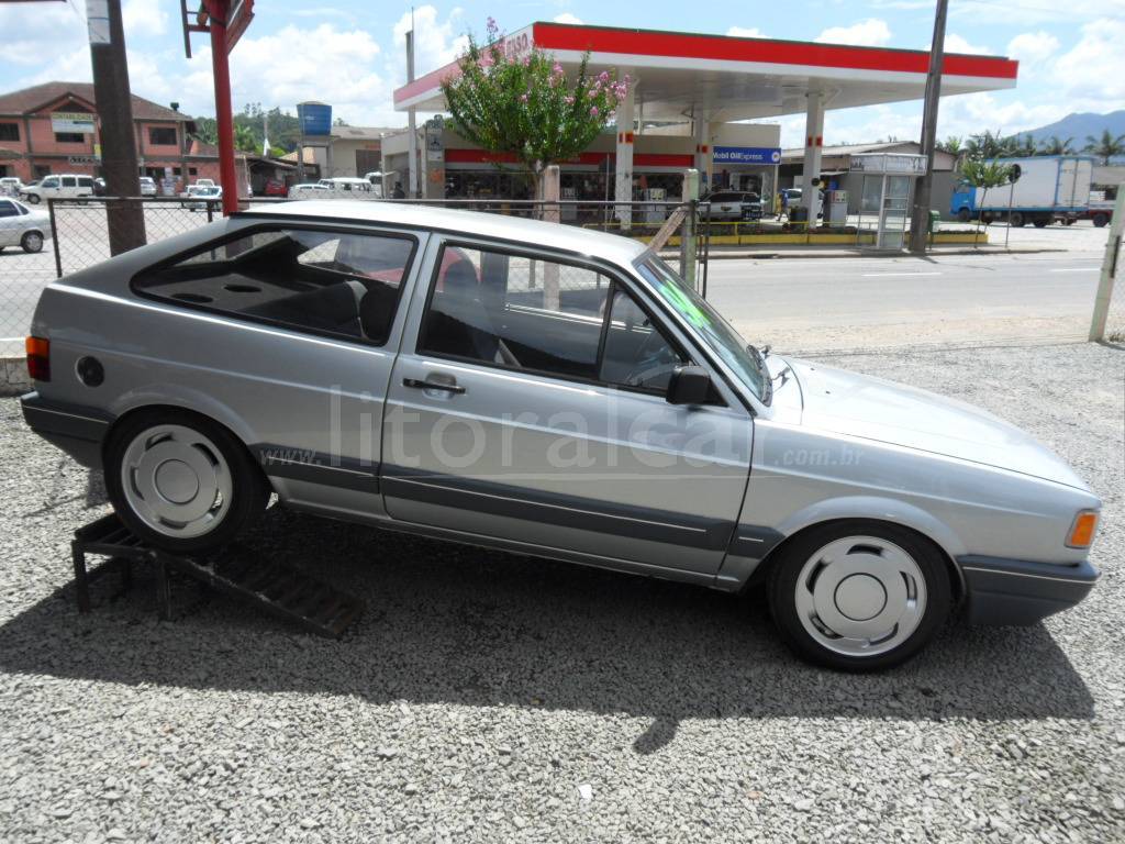 gol quadrado wallpaper,land vehicle,vehicle,car,hatchback,volkswagen