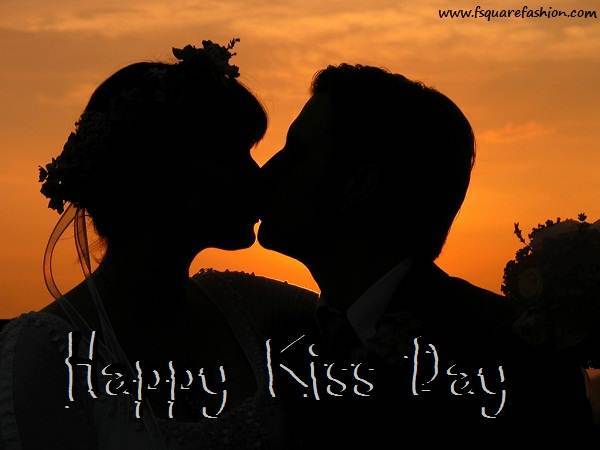 kiss day wallpaper hd,romance,love,friendship,sky,happy