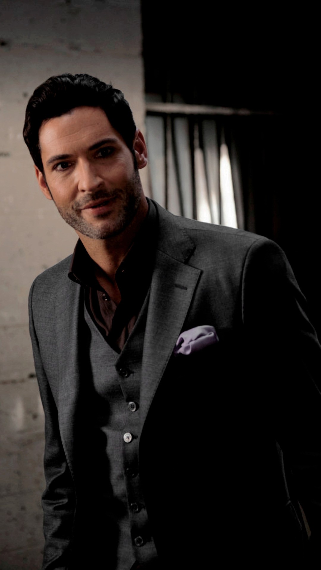 tom ellis wallpaper,suit,formal wear,tuxedo,facial hair,white collar