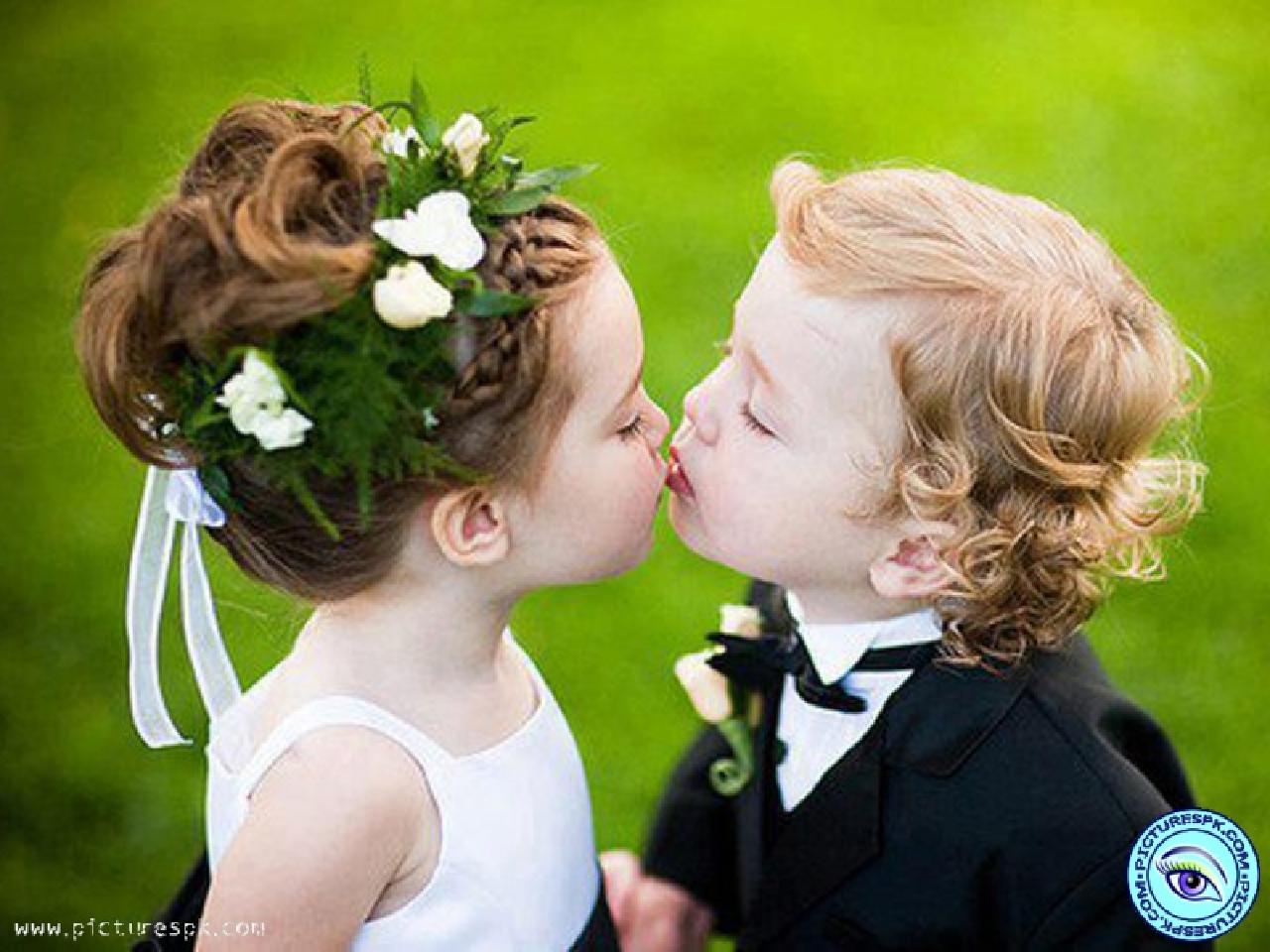 幸せなキスの日美しい壁紙,ヘア,写真,子,髪型,愛