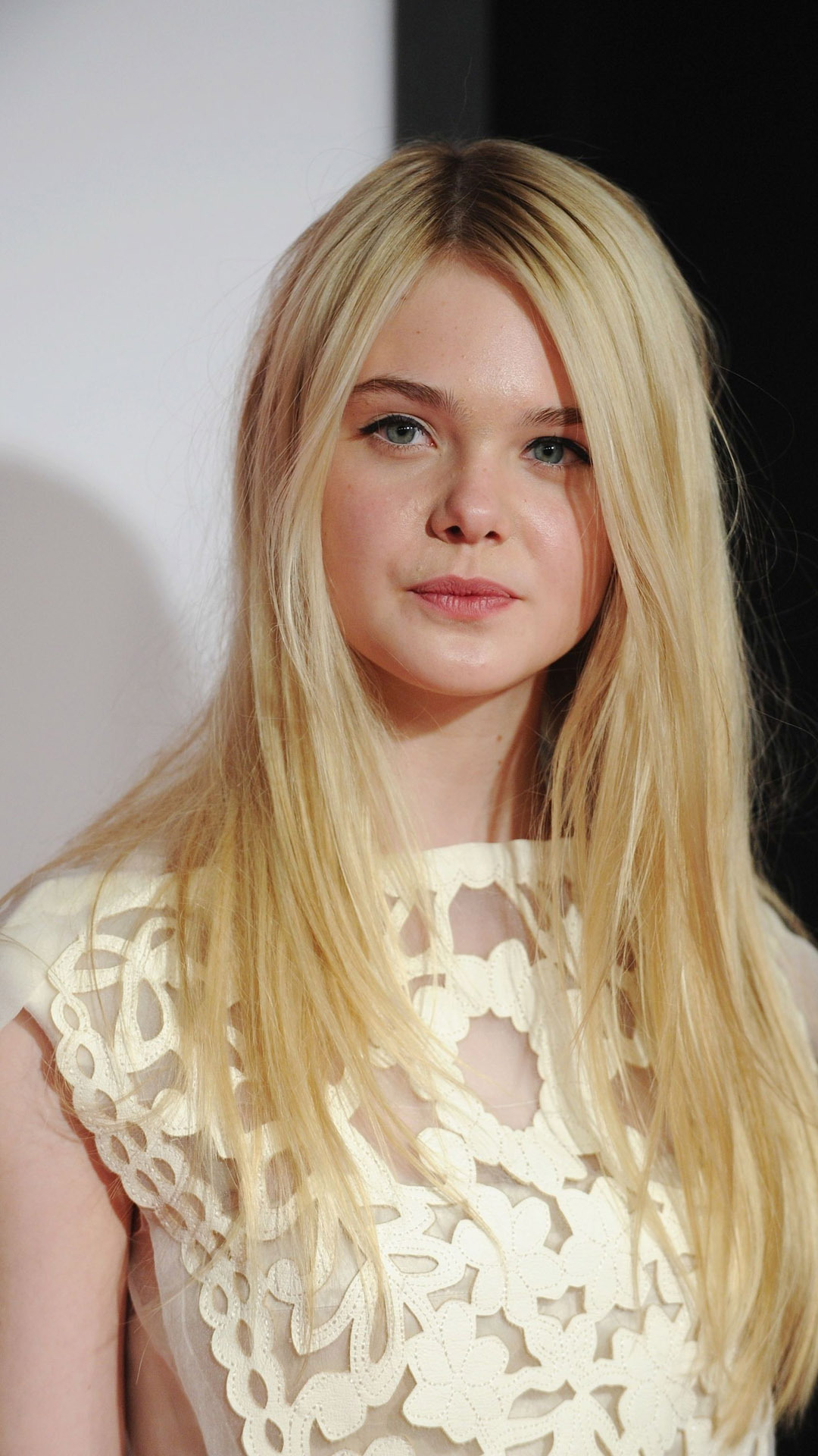 elle fanning fond d'écran,cheveux,blond,coiffure,visage,sourcil