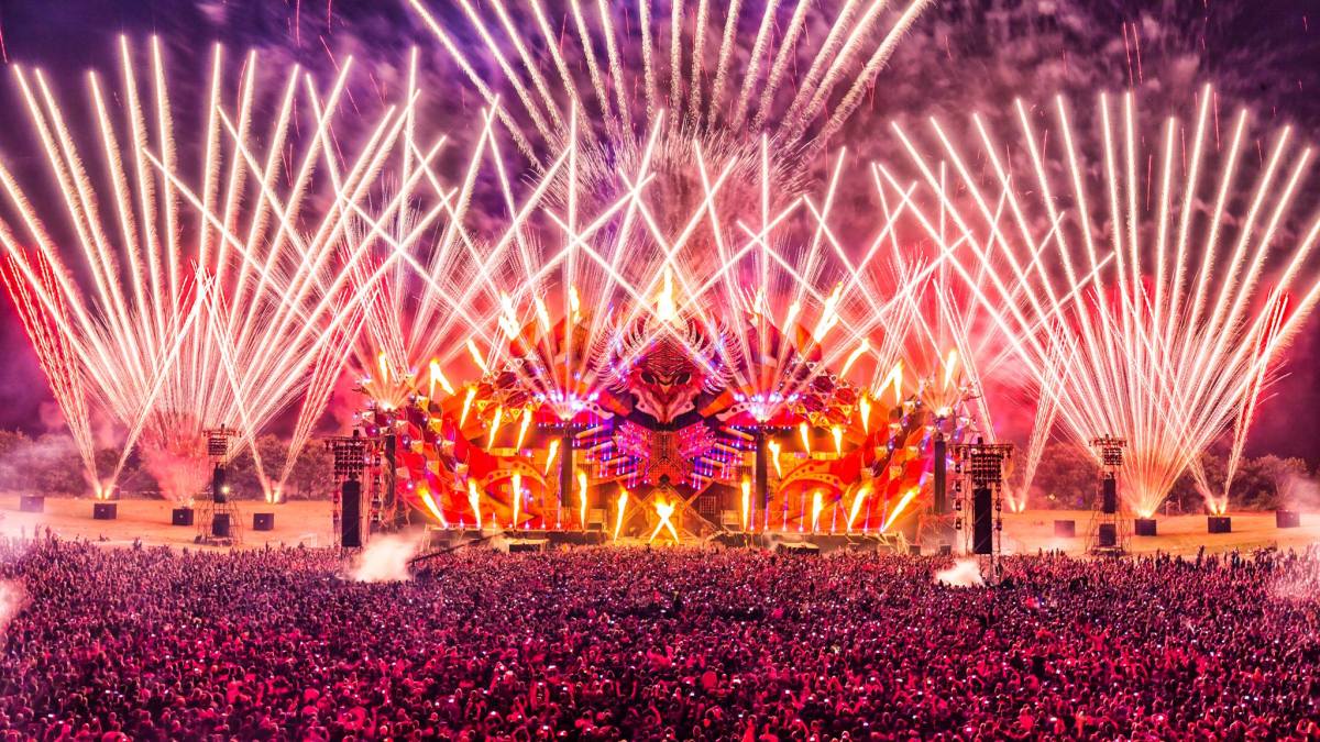 defqon 1 wallpaper,fireworks,pink,event,fête,new year's eve