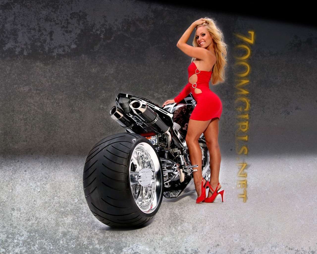 fat girl wallpaper,tire,automotive tire,motorcycle,vehicle,wheel