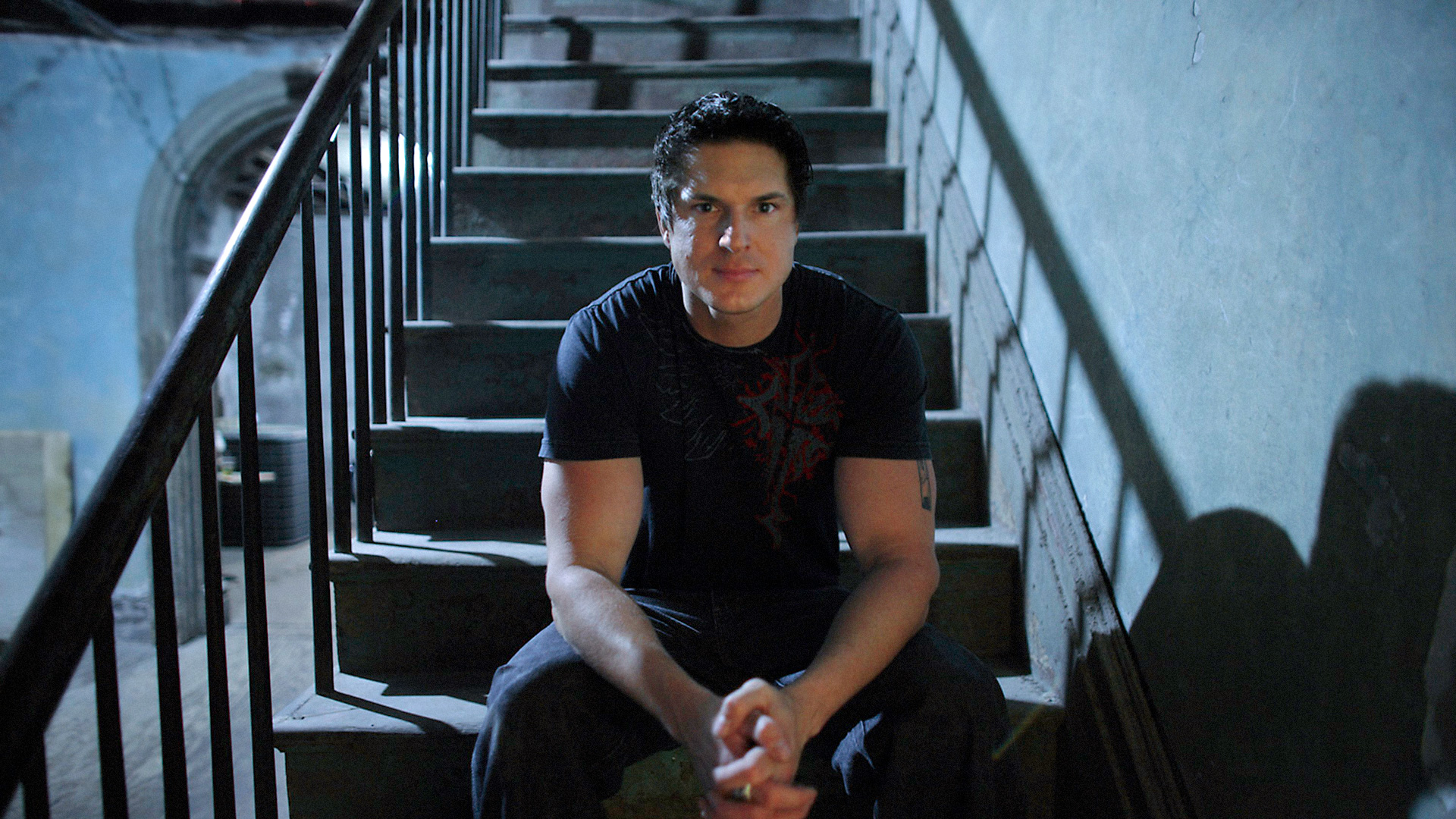 ghost adventures wallpaper,muscle,photography,t shirt,flash photography,smile