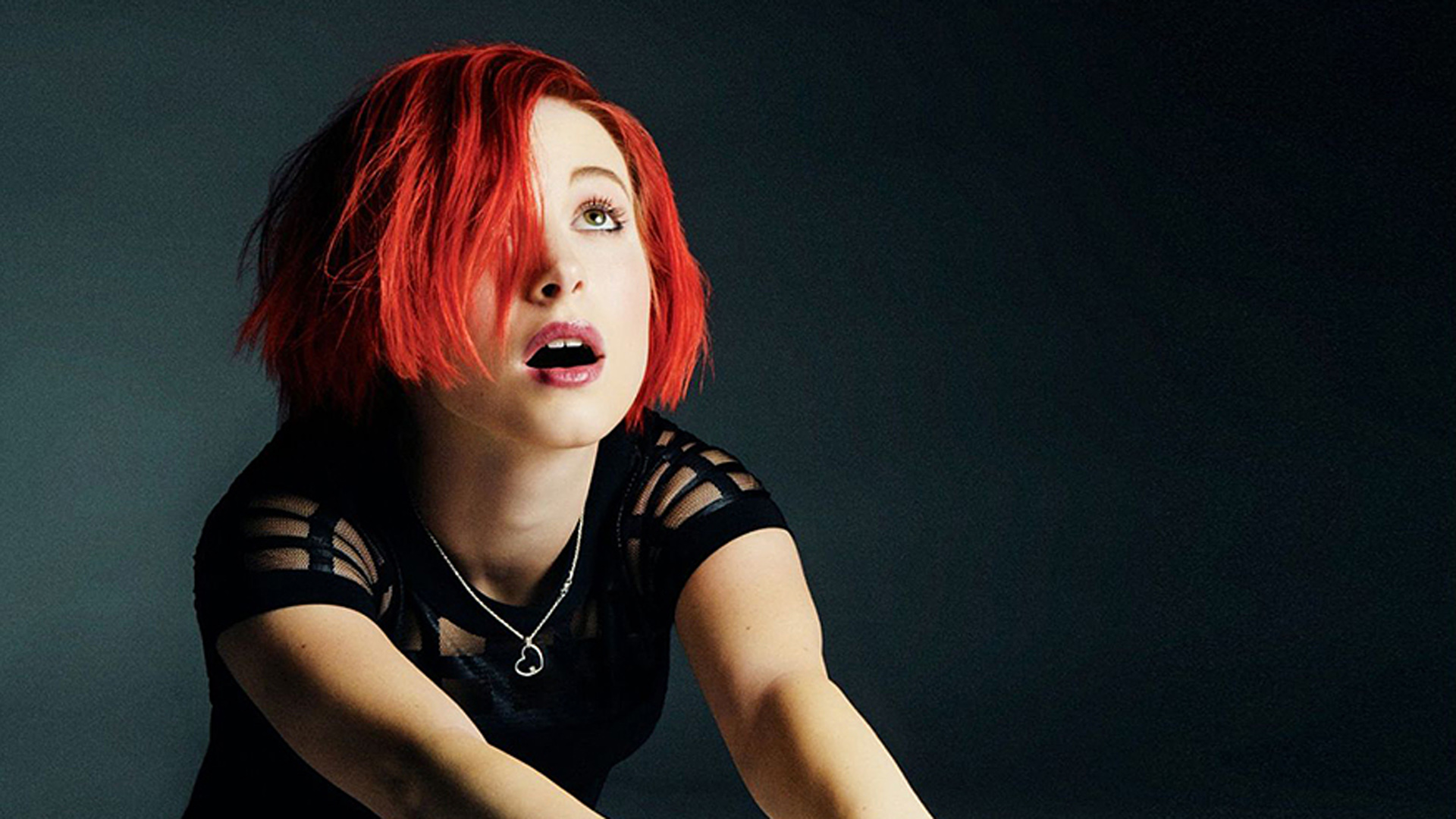 hayley williams fond d'écran hd,cheveux,visage,cheveux roux,rouge,lèvre