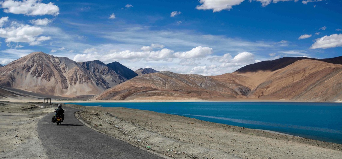 ladakh fondo de pantalla hd,montaña,cordillera,cielo,paisaje natural,lago