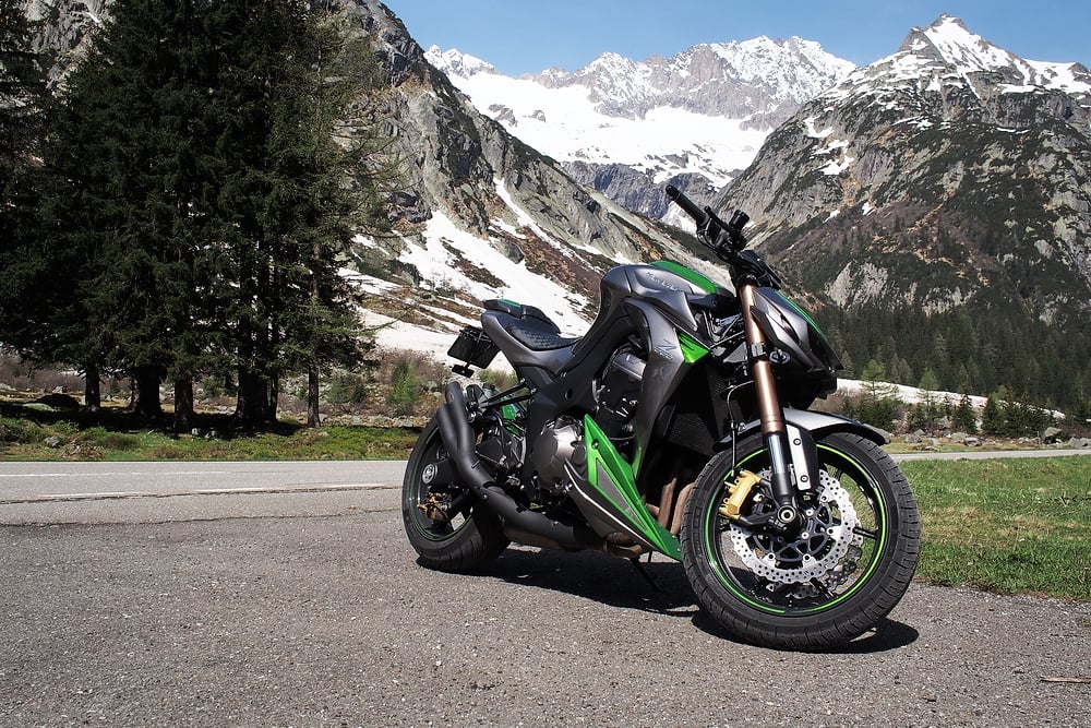 Kawasaki Z1000 Themes - Kawasaki Z1000 Wallpaper 4k- WallpaperUse