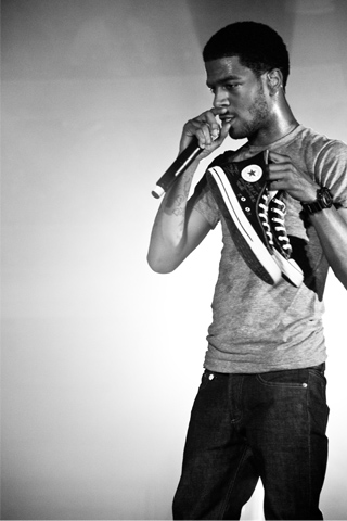 kid cudi fond d'écran iphone,la musique,cool,la photographie,chanteur,en chantant