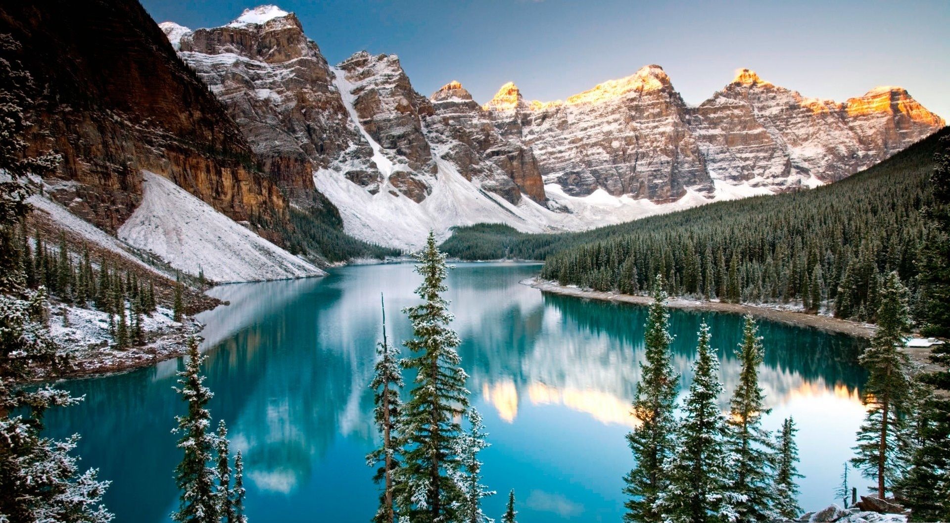 carta da parati banff,paesaggio naturale,natura,montagna,corpo d'acqua,lago glaciale