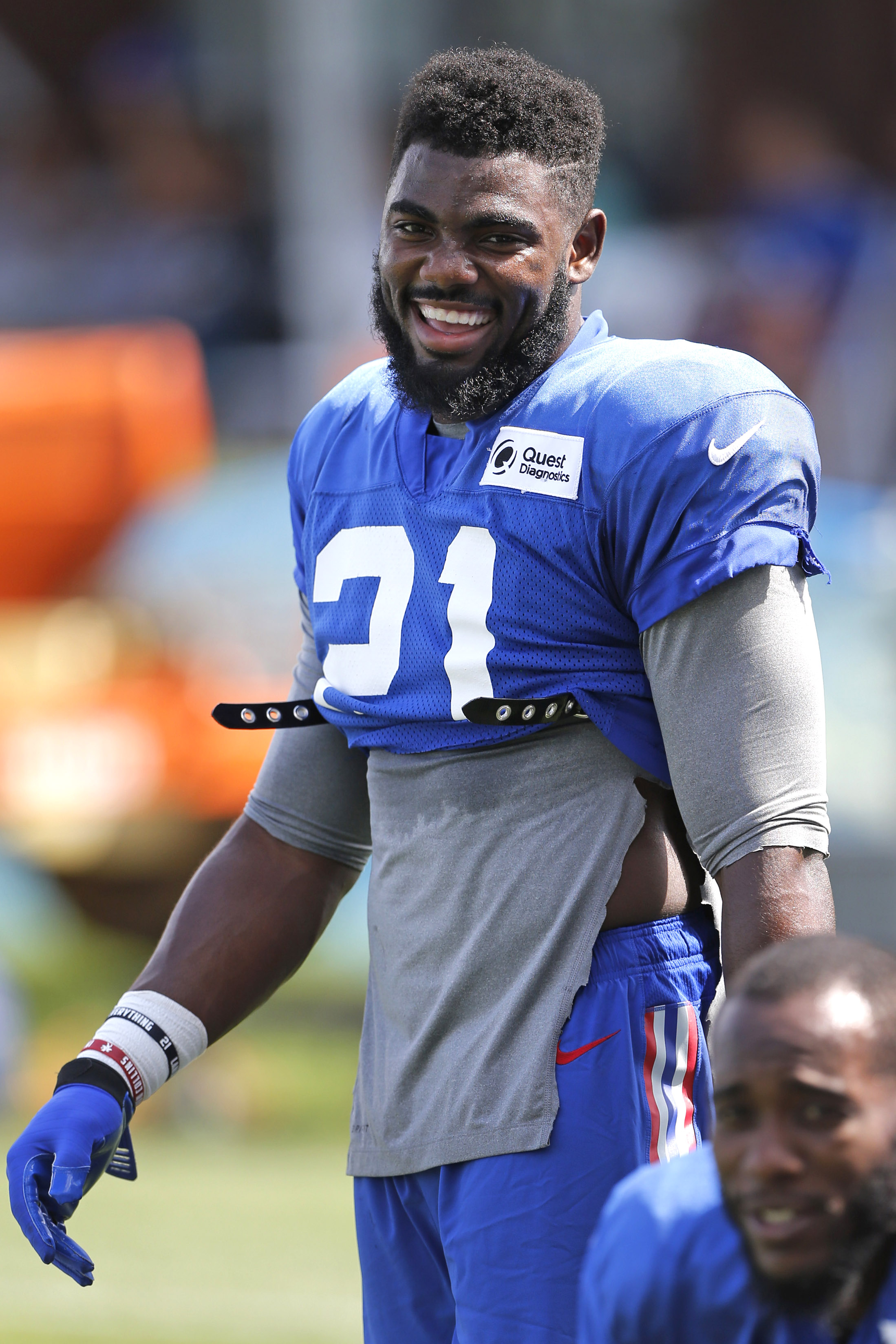 landon collins wallpaper,player,facial expression,team sport,football player,ball game