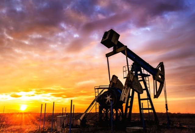 fondo de pantalla de campo petrolífero,cielo,industria,amanecer,ingeniería en telecomunicaciones,fotografía