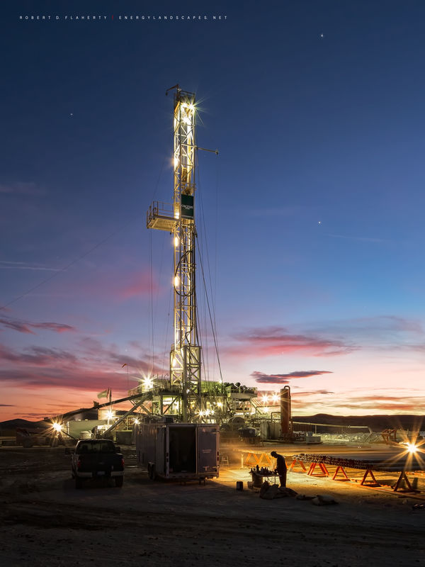 oilfield wallpaper,sky,drilling rig,tower,vehicle,industry (#195082
