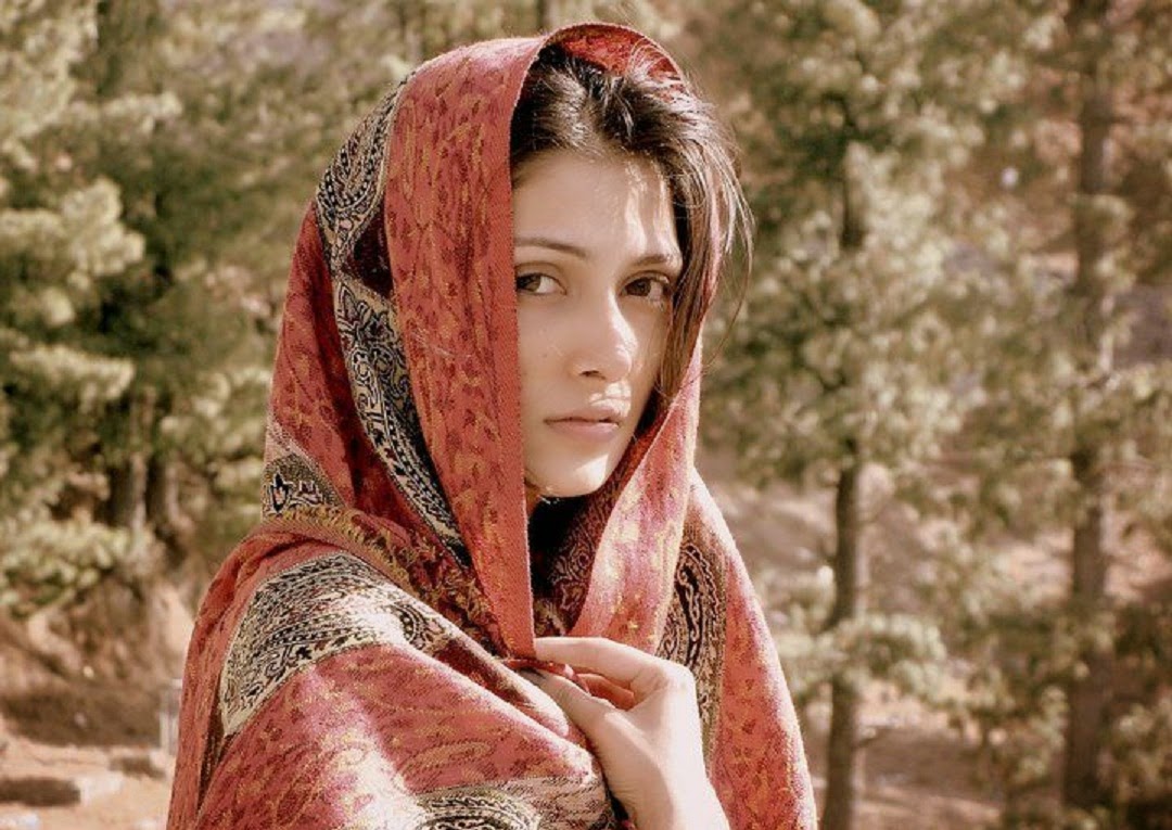 attrice pakistana sfondo,fotografia,sciarpa