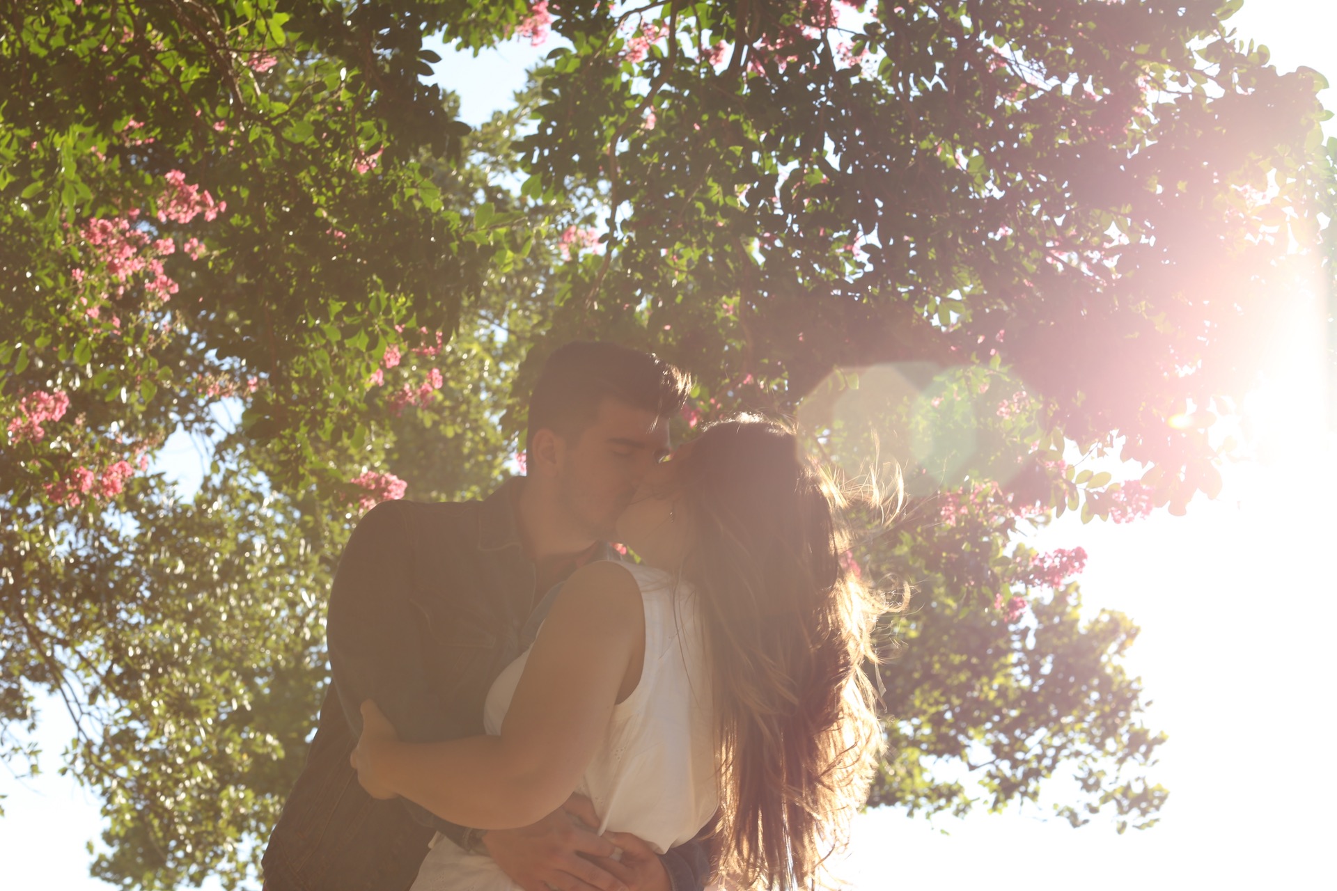 love couple wallpaper,photograph,sunlight,light,tree,romance