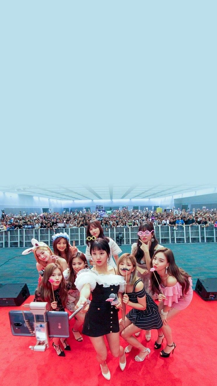 twice wallpaper,fun,vacation,leisure,spring break,tourism