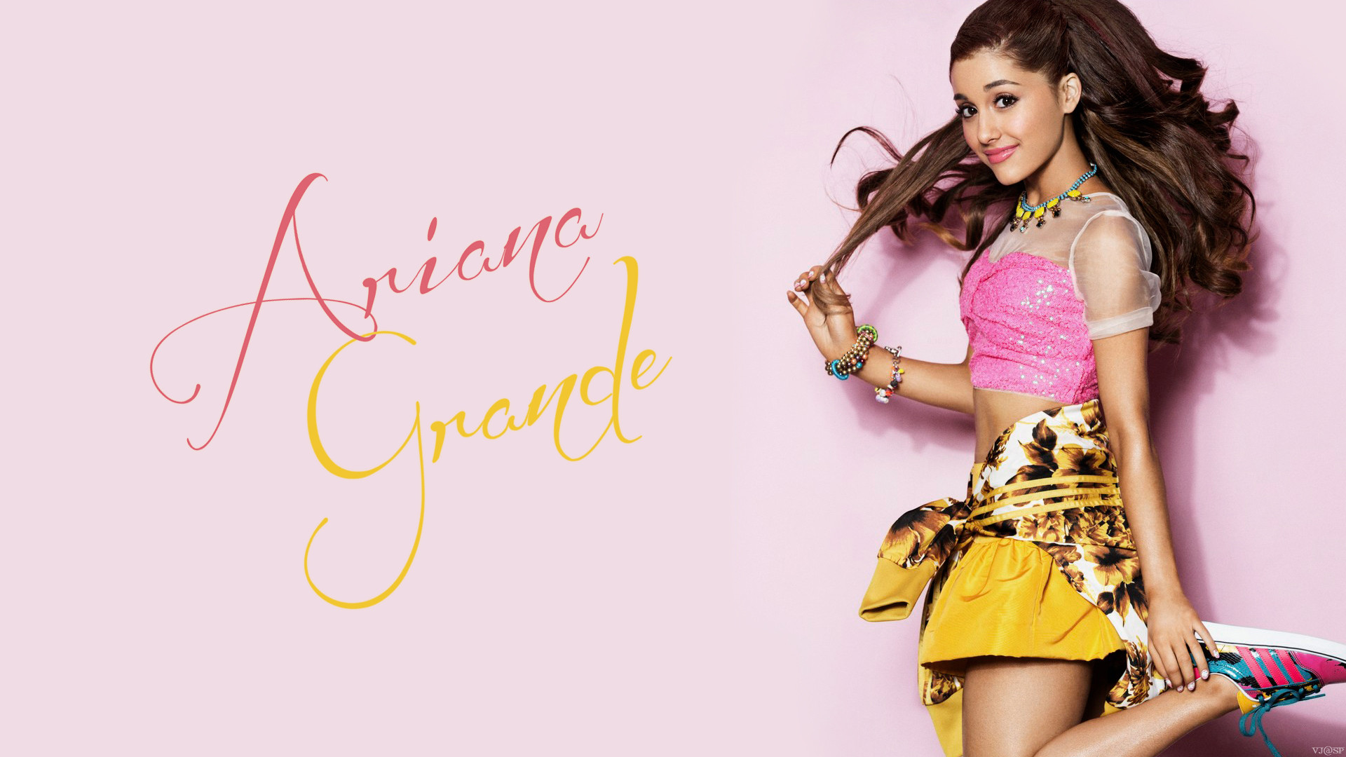 ariana grande tapete,kleidung,model,rosa,schriftart,fotoshooting