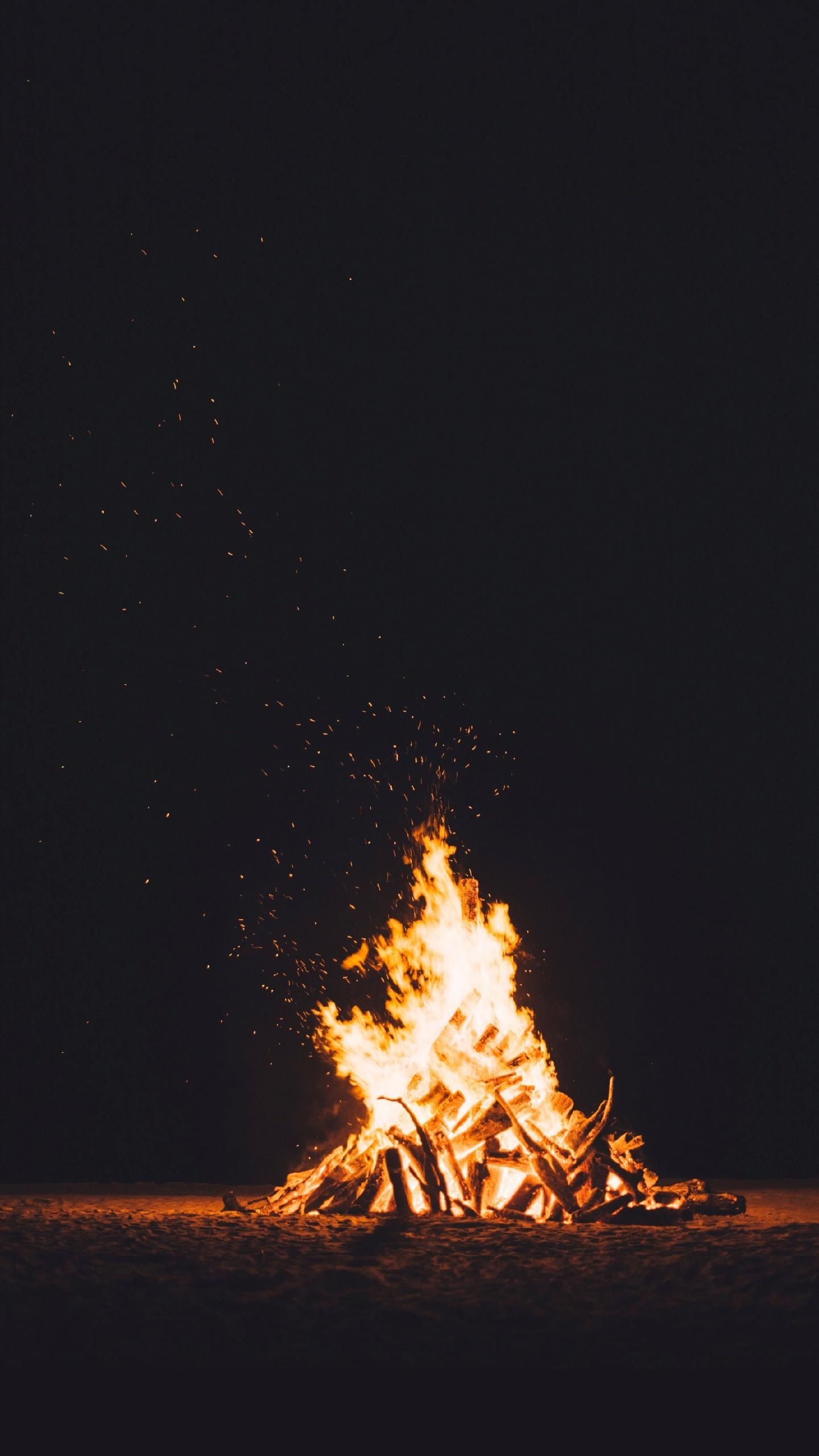 black wallpaper hd,fire,heat,flame,bonfire,campfire