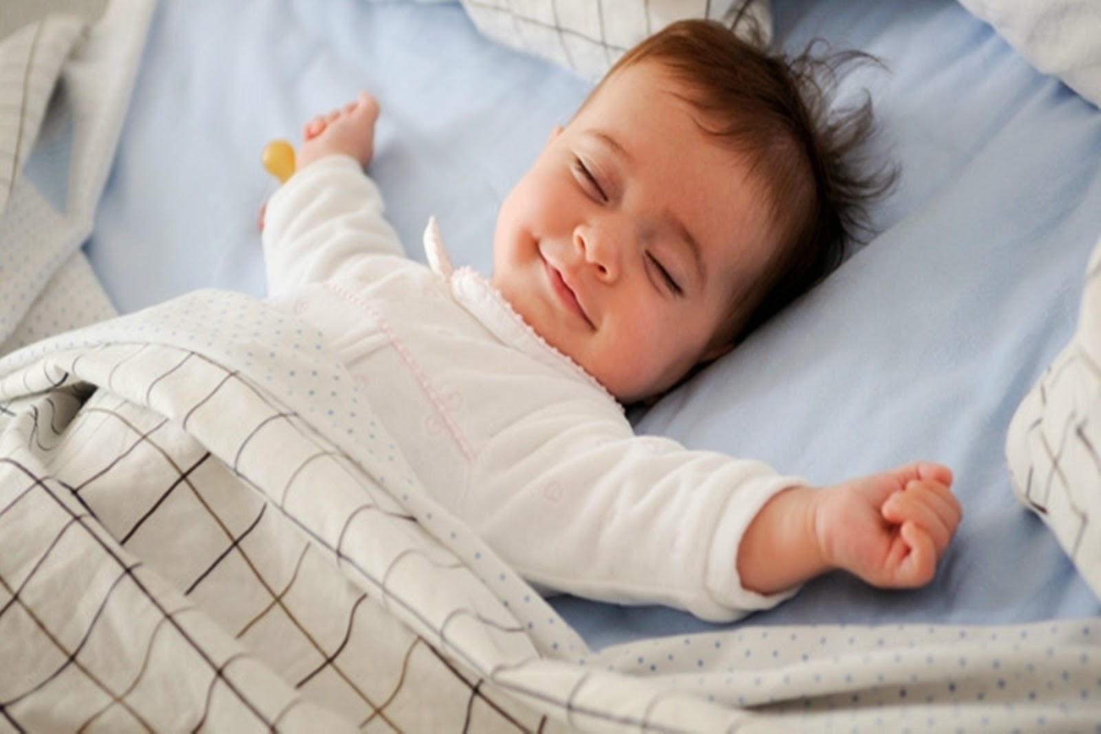 sleeping baby wallpaper,child,baby,sleep,comfort,bedtime