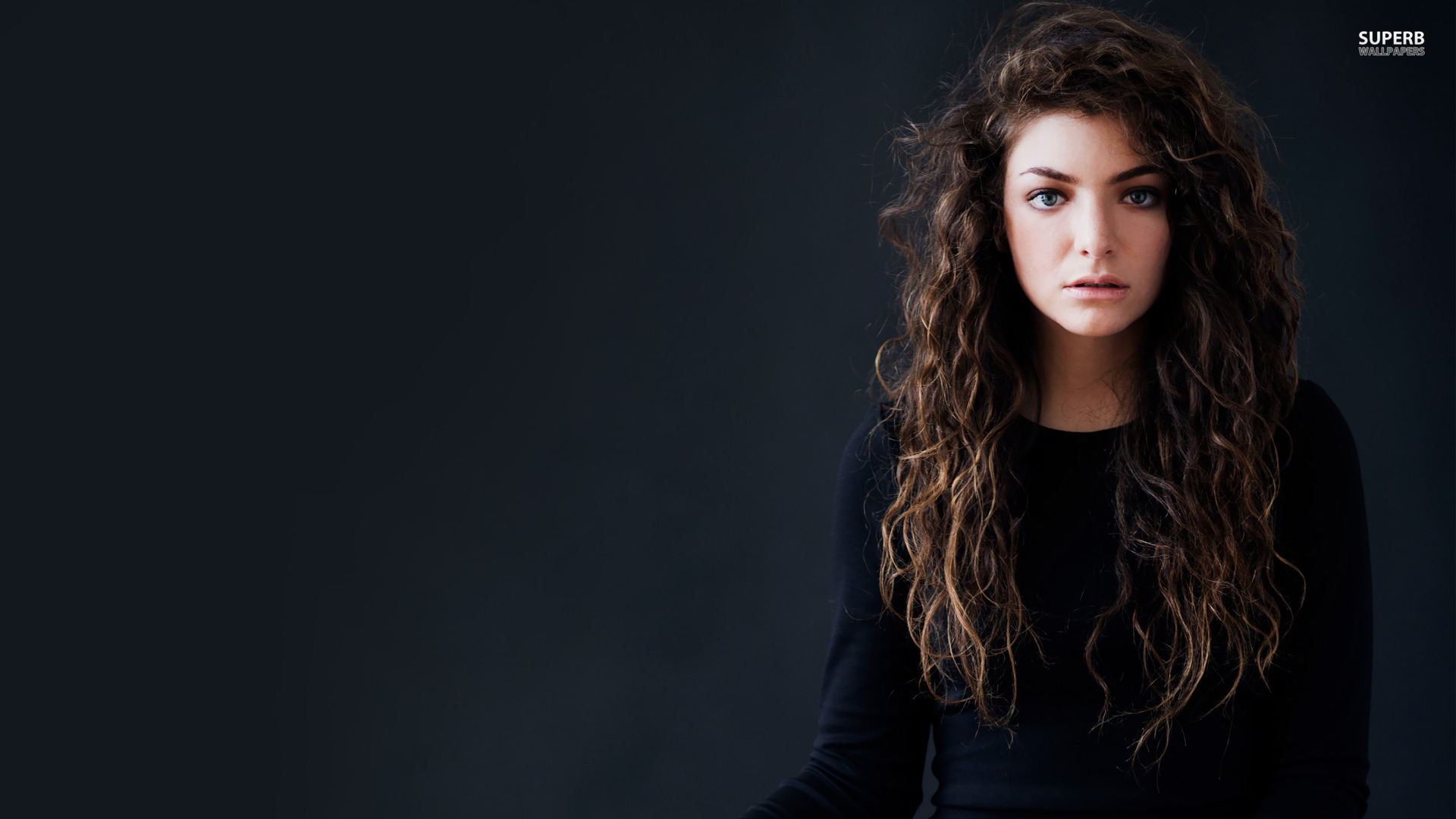 lorde wallpaper,hair,face,beauty,long hair,hairstyle