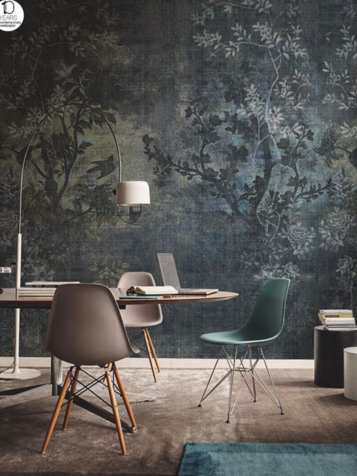 mur de papier peint de la renommée,meubles,table,chambre,mur,design d'intérieur