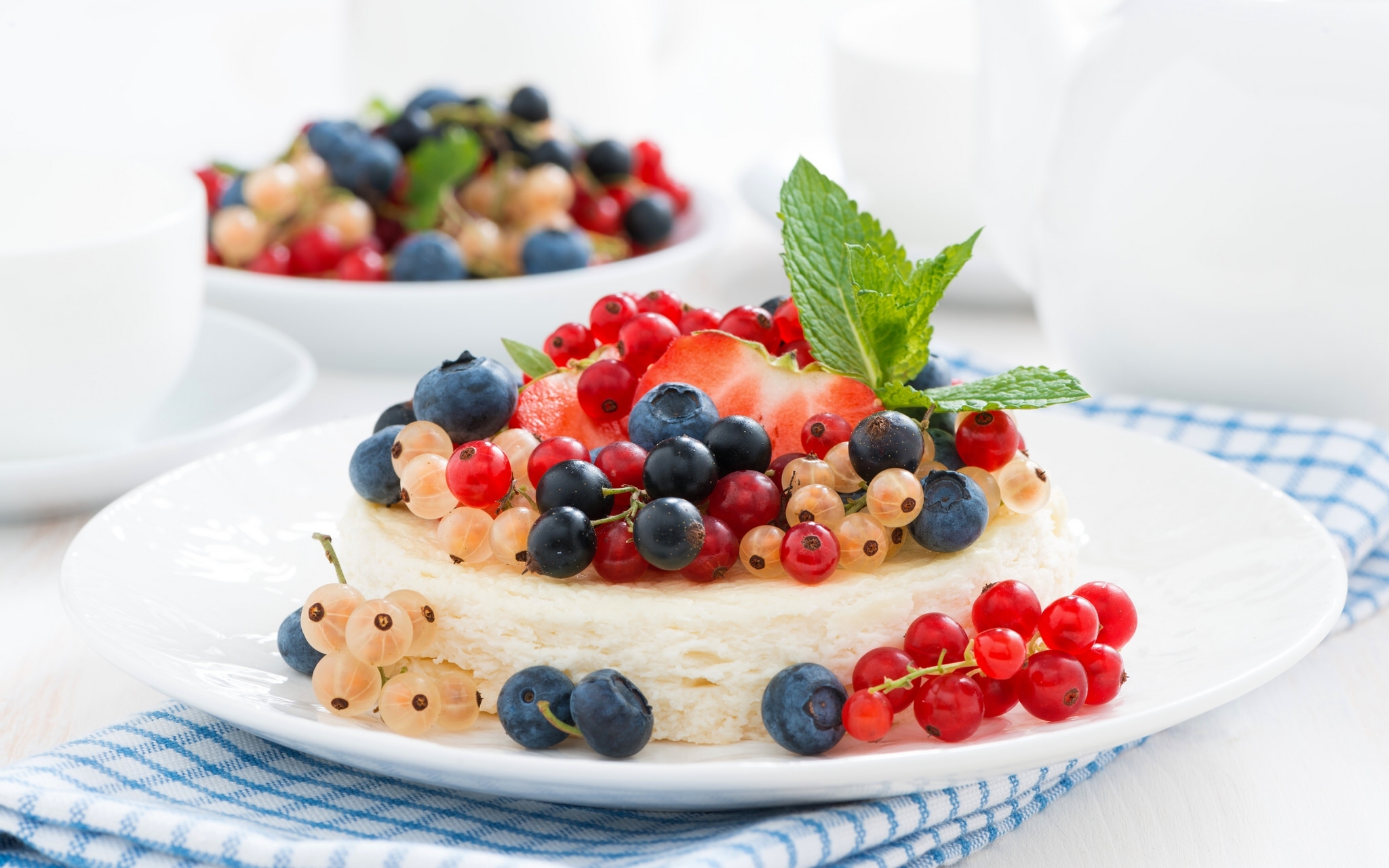 cheesecake wallpaper,dish,food,cuisine,frutti di bosco,ingredient