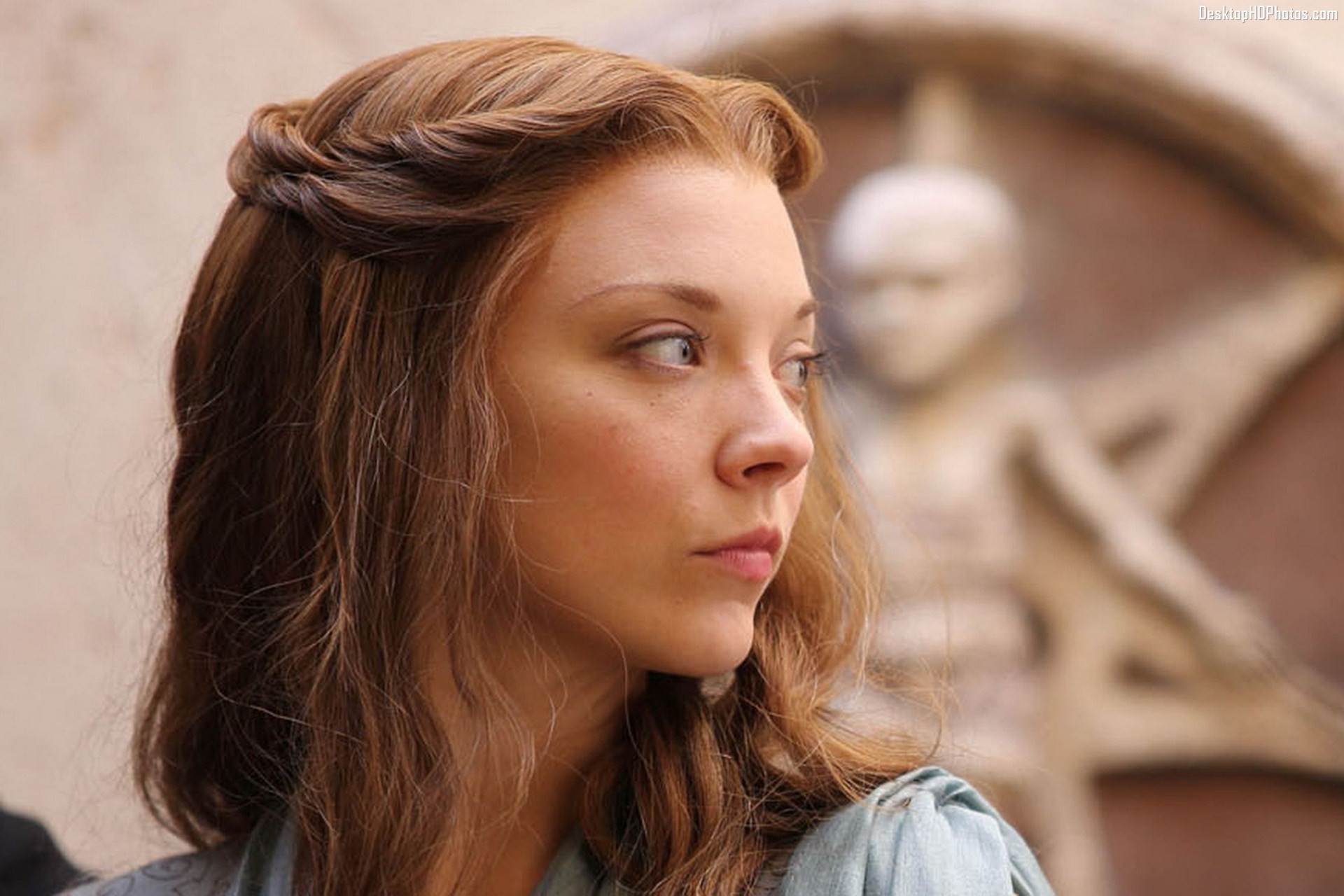 margaery tyrell wallpaper,hair,face,hairstyle,brown hair,chin