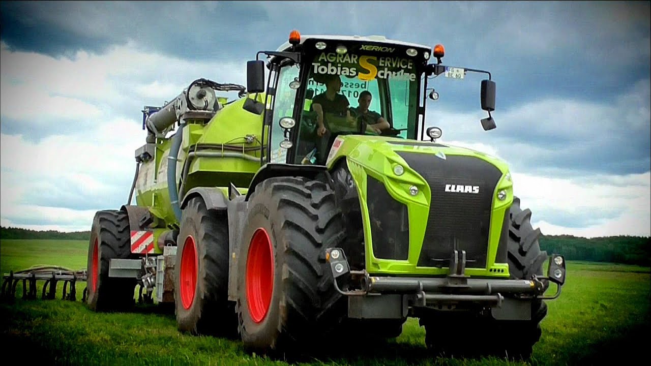 claas wallpaper,land vehicle,vehicle,tractor,agricultural machinery,grassland