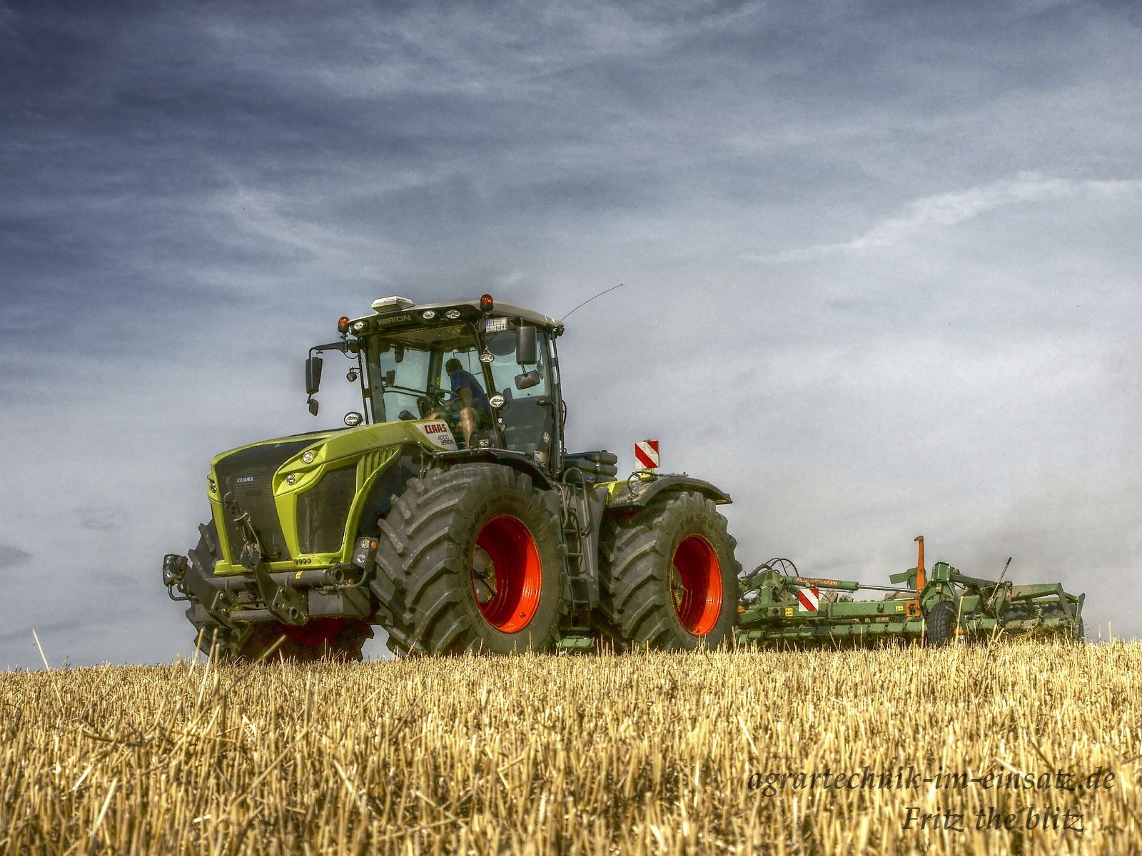 claas wallpaper,field,harvester,agriculture,agricultural machinery,harvest