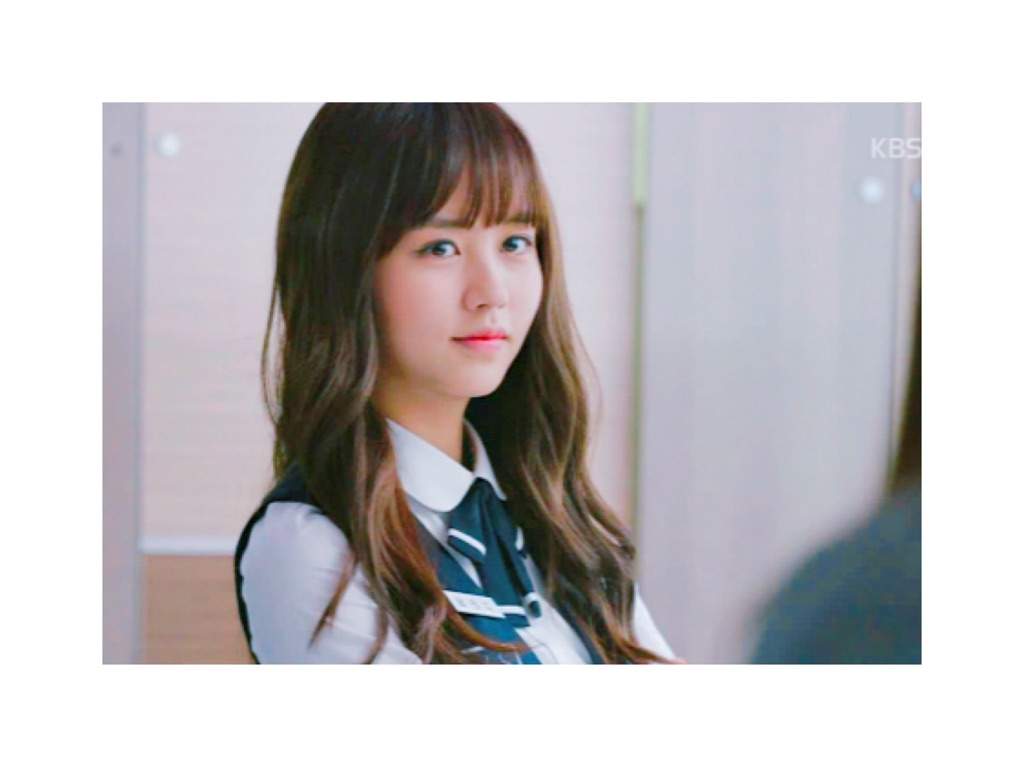 kim so hyun hd wallpaper,hair,face,hairstyle,bangs,beauty