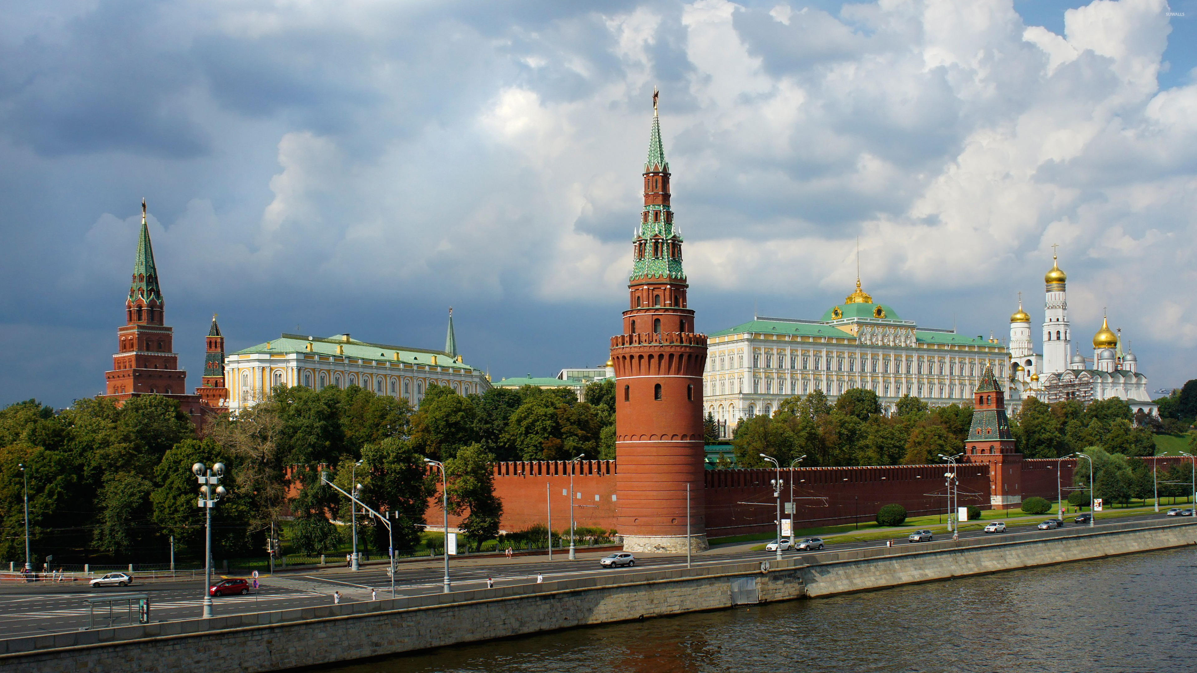kremlin wallpaper,landmark,spire,metropolitan area,tower,city