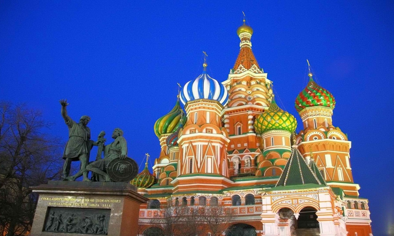 fondo de pantalla de kremlin,lugar de adoración,hazme,arquitectura,edificio,arquitectura bizantina