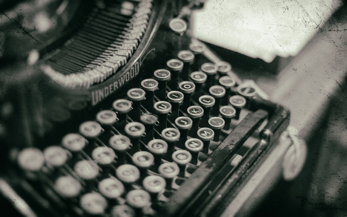 papier peint de machine à écrire,machine à écrire,équipement de bureau,monochrome,noir et blanc,la photographie