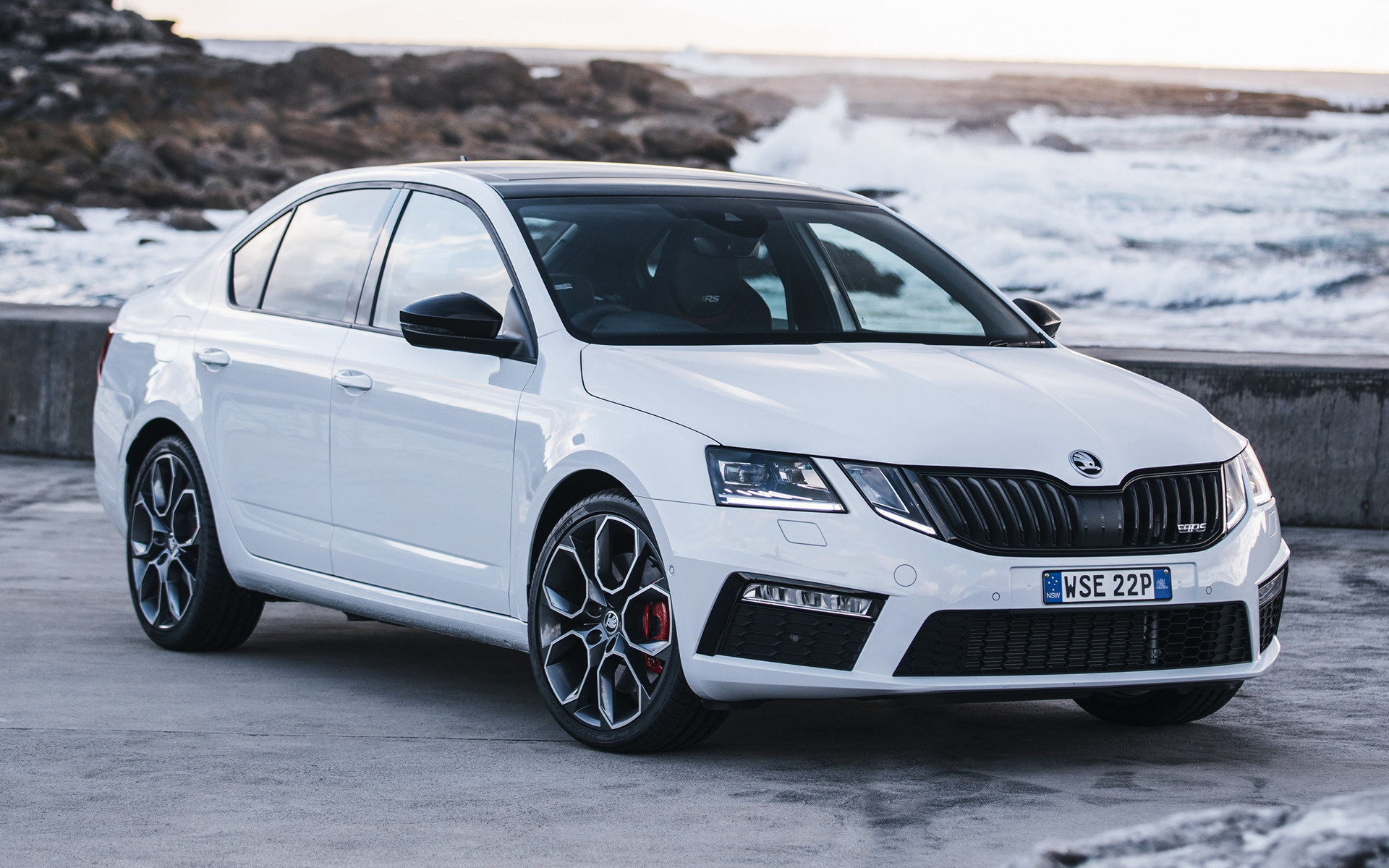 fond d'écran skoda octavia,véhicule terrestre,véhicule,voiture,roue en alliage,voiture pleine grandeur