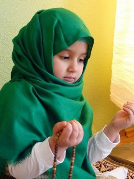 Wallpaper islamic girl