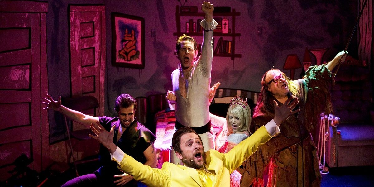 always sunny wallpaper,musical,musical theatre,performance,heater,stage