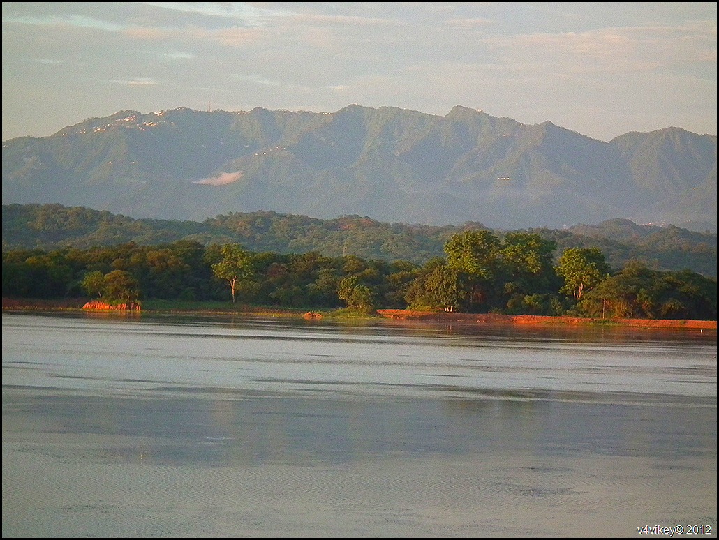 fondo de pantalla de chandigarh,cielo,paisaje natural,árbol,montaña,horizonte