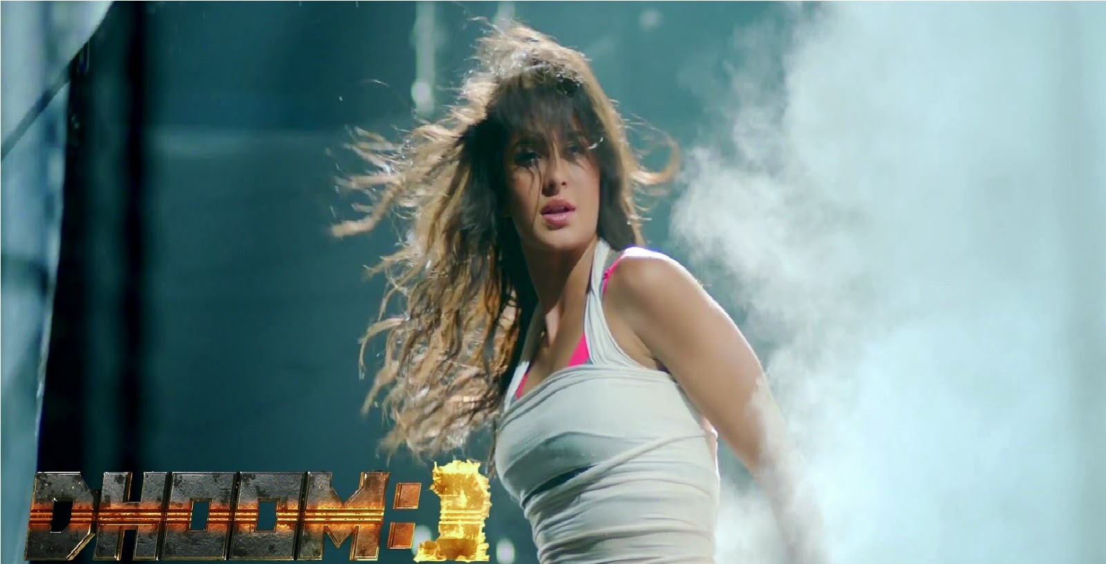 katrina kaif sfondi hd dhoom 3,bellezza,fotografia,font,prestazione,cantante