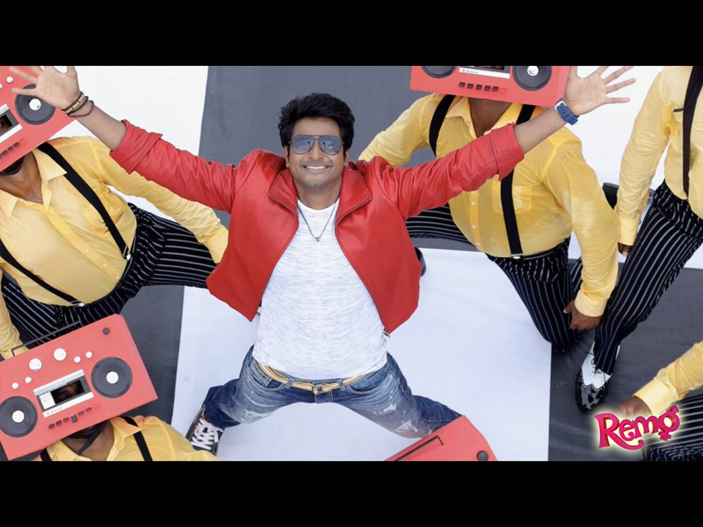 remo wallpaper,selfie,fun,photography,animation,music