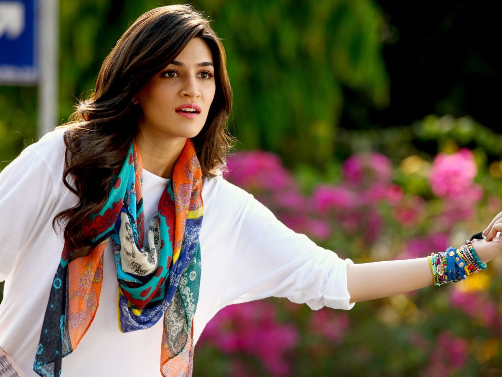 dilwale wallpaper download,scarf,clothing,street fashion,beauty,fashion