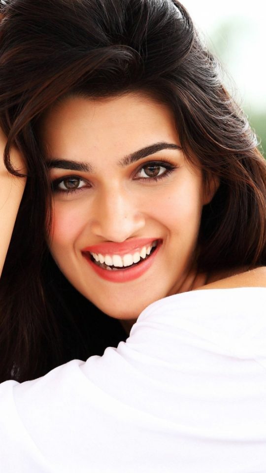 モバイル用kriti sanon壁紙,ヘア,面,眉,リップ,髪型