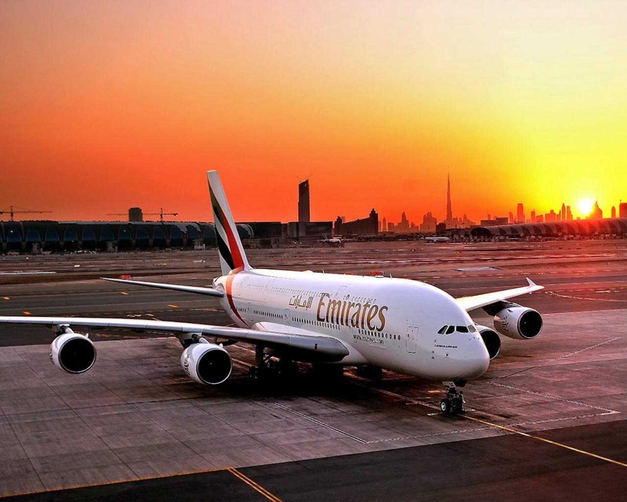 emirates wallpaper hd,airline,air travel,airliner,airplane,wide body aircraft