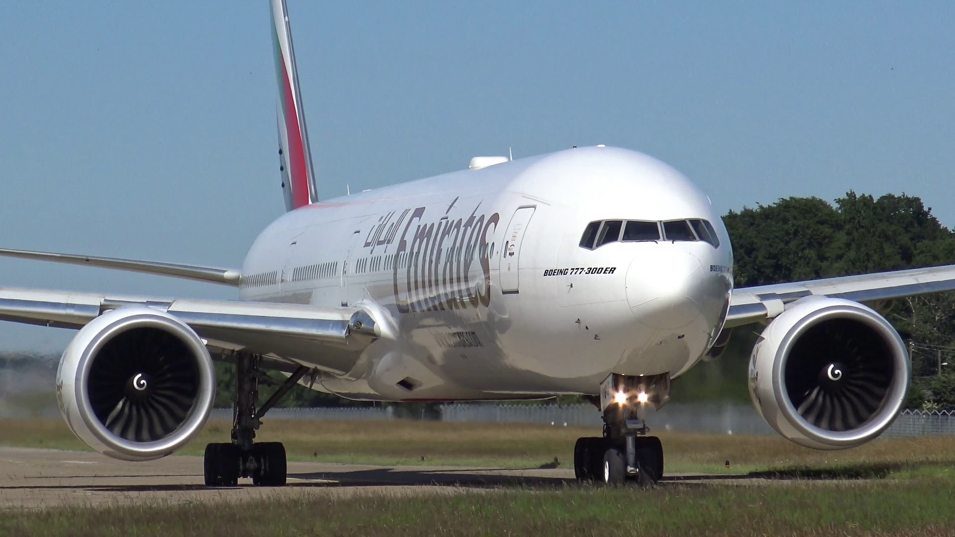 fond d'écran emirates hd,compagnie aérienne,avion de ligne,véhicule,avion,avion gros porteur