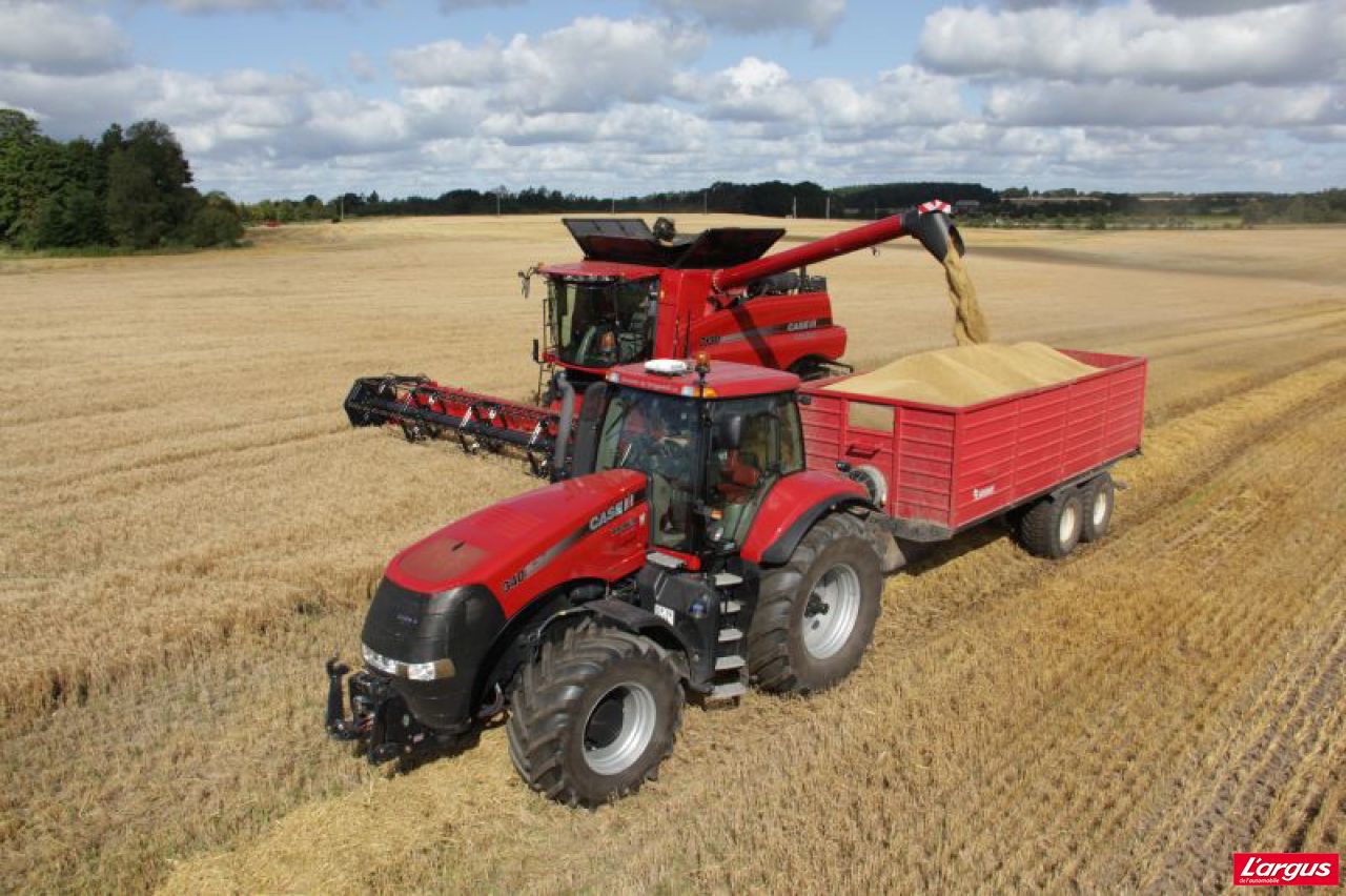 case ih wallpaper,land vehicle,vehicle,tractor,agricultural machinery,field