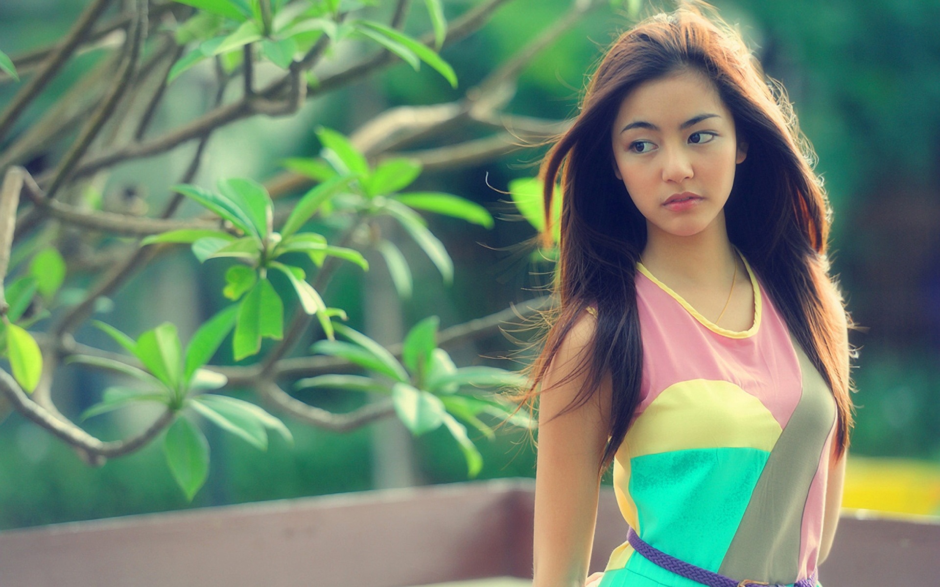 sweet girl wallpaper hd,hair,green,beauty,photo shoot,long hair